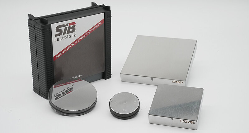 SiB Testblock – Härtevergleichsplatten zur indirekten und periodischen Kalibrierung in der Härteprüfung.